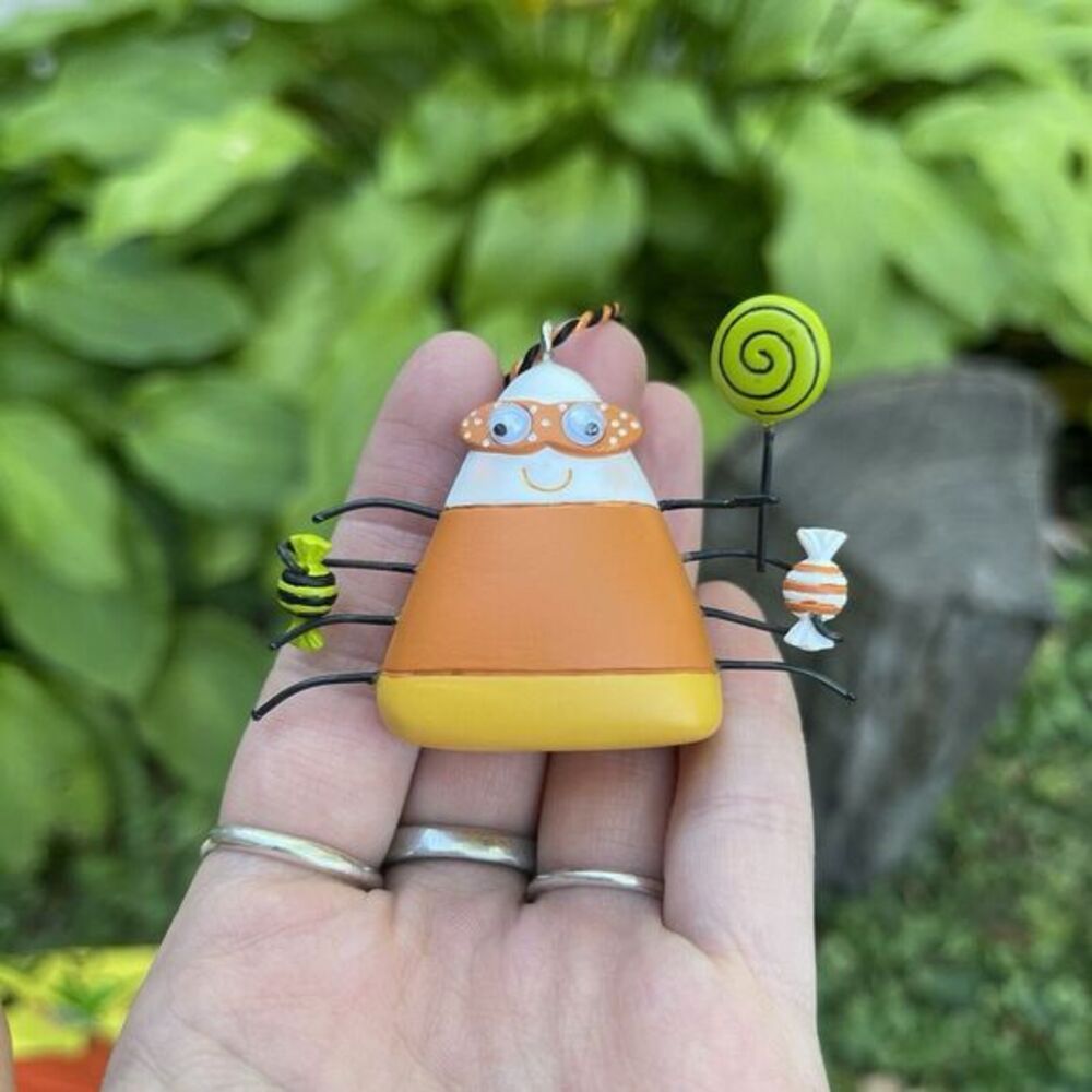 Hallmark Halloween Trimmer‎ Ornaments Sweet and Silly Candy Corn Spider Candy
